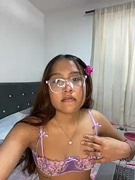  lizzybrit  online show from 6, 10, 2025