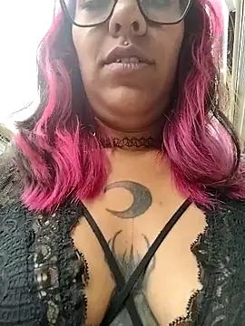 Abby 2-1 online show from 8, 10, 2025