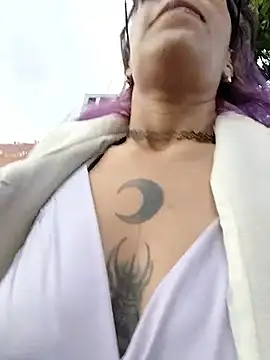 Abby 2-1 online show from 10, 11, 2025