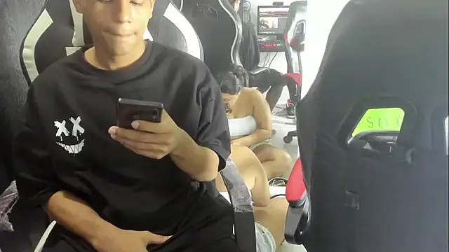 Snapshot of Baby_Latin chatting on 22, 11, 2025 Baby Latin online show from 22, 11, 2025