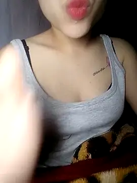 Lyly69699 online show from 15, 11, 2025