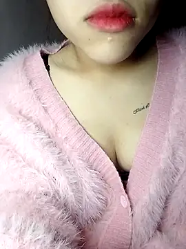 Lyly69699 online show from 17, 11, 2025