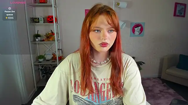 Barbara Mitchel online show from 28, 11, 2025