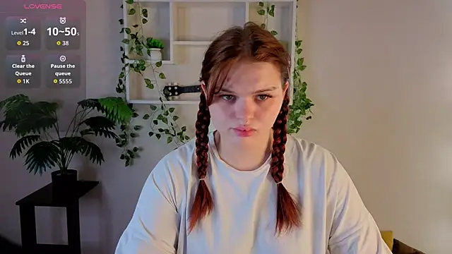 Barbara Mitchel online show from 15, 12, 2025