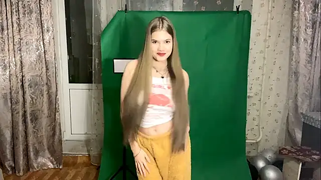 Snapshot of AlmetaBradicich chatting on 27, 11, 2025 AlmetaBradicich online show from 27, 11, 2025