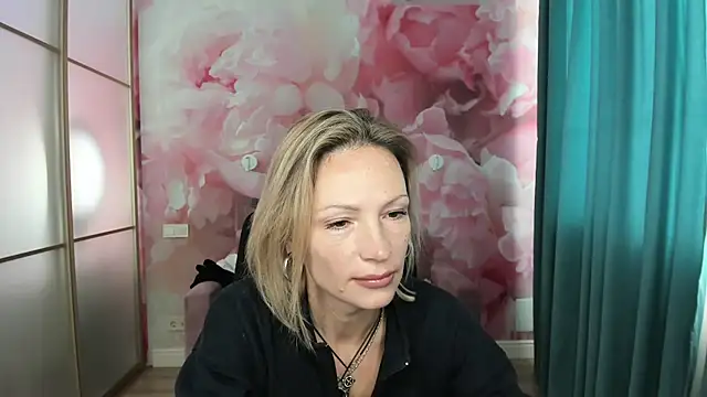 AlinaMoor online show from 21, 10, 2025