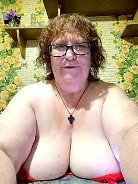 Snapshot of TATSI23 chatting on 8, 11, 2025 TATSI23 online show from 8, 11, 2025