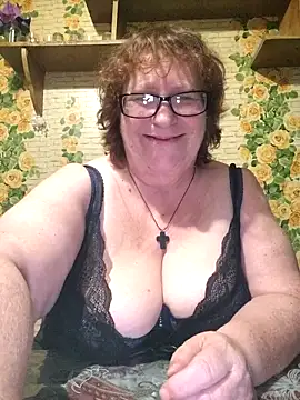 Snapshot of TATSI23 chatting on 5, 11, 2025 TATSI23 online show from 5, 11, 2025