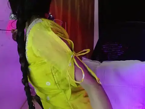 Roiseeee online show from 8, 4, 2026