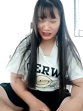 TrangNemo online show from 15, 10, 2025