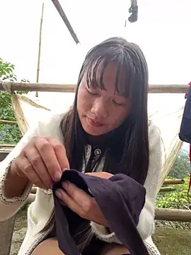 TrangNemo online show from 27, 10, 2025