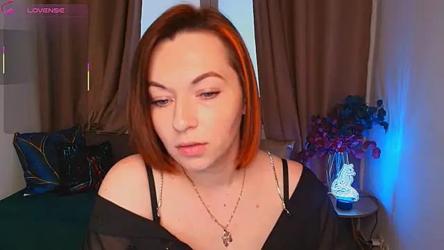 Snapshot of Serena_Foxxx chatting on 21, 5, 2026 Serena Foxxx online show from 21, 5, 2026