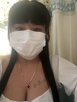 Snapshot of be-xinh2 chatting on 7, 10, 2025 be-xinh2 online show from 7, 10, 2025