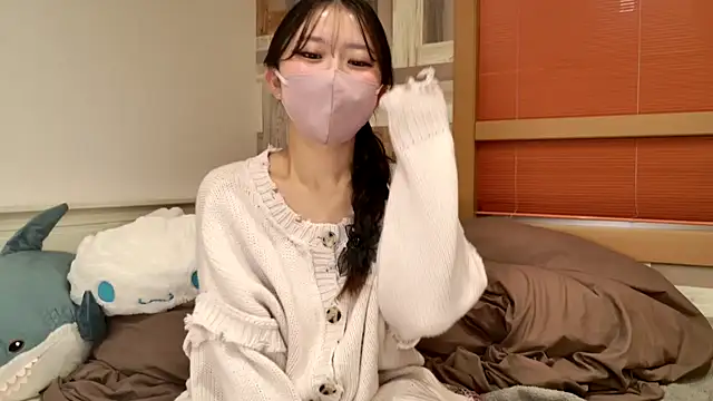 Snapshot of moka_latte chatting on 27, 11, 2025 moka latte online show from 27, 11, 2025