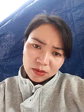 Snapshot of kun-love chatting on 21, 12, 2025 kun-love online show from 21, 12, 2025