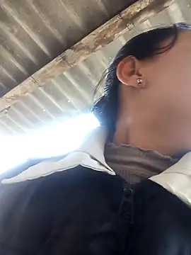 Snapshot of kun-love chatting on 6, 2, 2026 kun-love online show from 6, 2, 2026