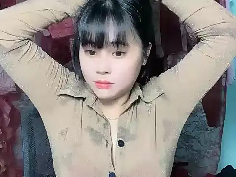 Snapshot of ReginaBigbutt chatting on 28, 10, 2025 ReginaBigbutt online show from 28, 10, 2025