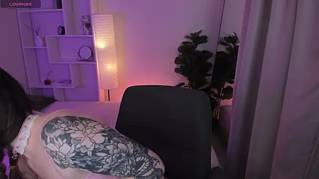 Snapshot of BlackSabbath_ chatting on 30, 10, 2025 BlackSabbath online show from 30, 10, 2025