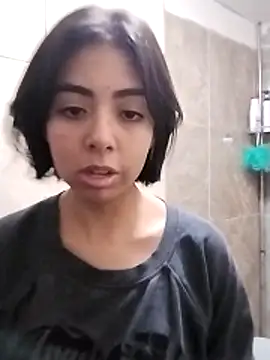 Lollysmile26 online show from 3, 12, 2025