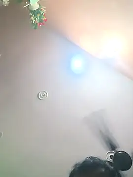 Bull For Cuckold Realmeet online show from 4, 11, 2025