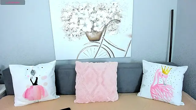 Snapshot of Evarey_ chatting on 17, 11, 2025 Evarey online show from 17, 11, 2025