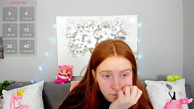 Evarey  online show from 20, 12, 2025