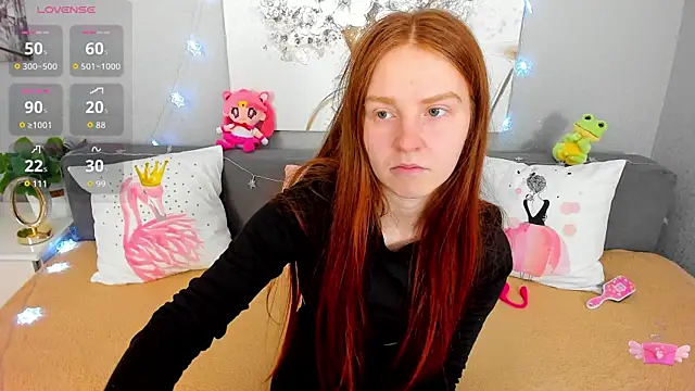 Evarey  online show from 18, 12, 2025