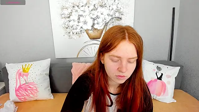 Snapshot of Evarey_ chatting on 23, 11, 2025 Evarey online show from 23, 11, 2025