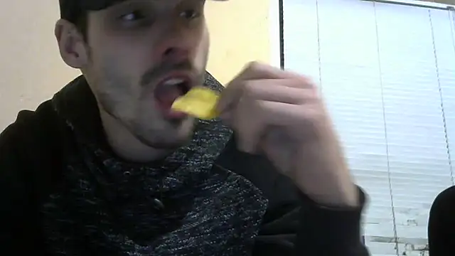 MakabulaAndrey online show from 17, 3, 2026