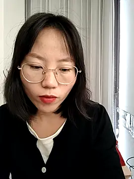 nini10052025 online show from 13, 11, 2025