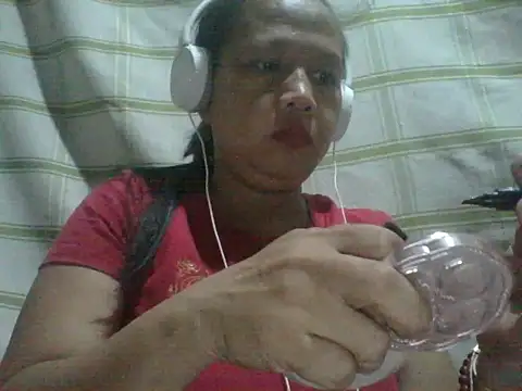 xxxsuckyourdick4u online show from 12, 4, 2026