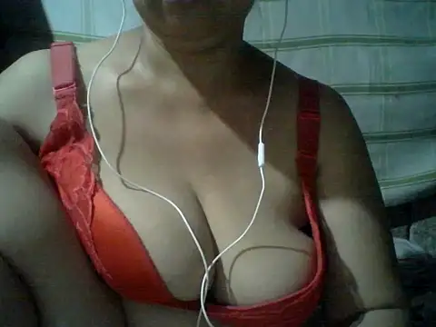 xxxsuckyourdick4u online show from 23, 4, 2026