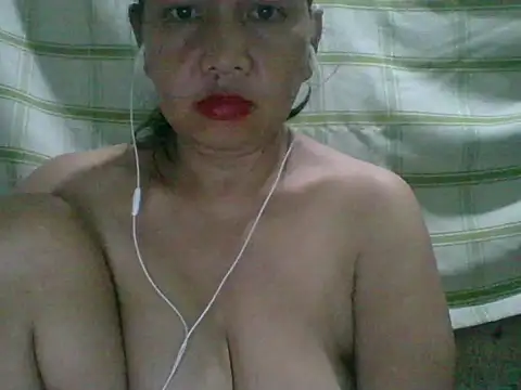 xxxsuckyourdick4u online show from 4, 4, 2026