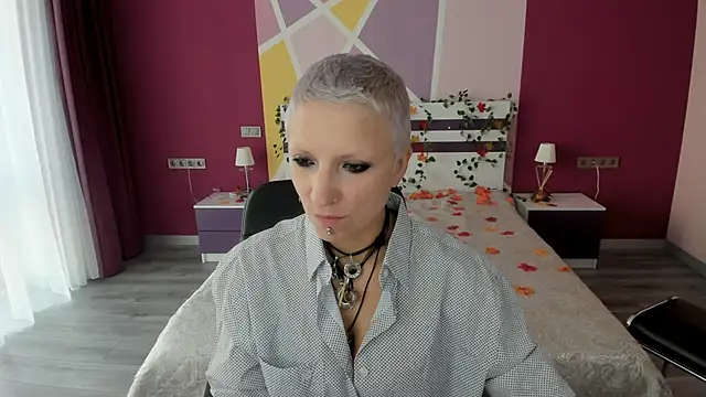 LiluSprings online show from 7, 10, 2025