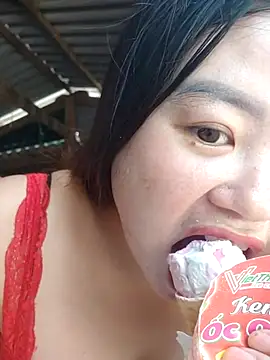 pi-pi-00 online show from 13, 10, 2025