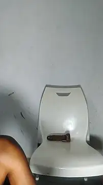 GlobeTrottieHottie1 online show from 12, 10, 2025