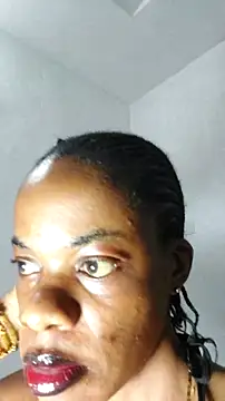 GlobeTrottieHottie1 online show from 15, 10, 2025