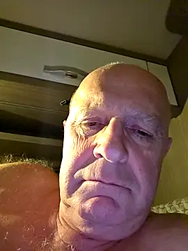 Snapshot of rudy-kralik chatting on 18, 2, 2026 rudy-kralik online show from 18, 2, 2026