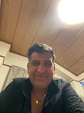 Xxxmerdan online show from 17, 4, 2026
