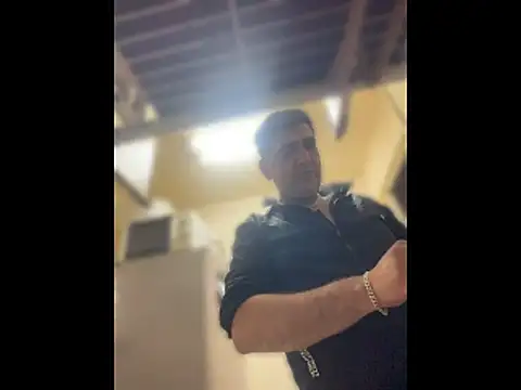 Xxxmerdan online show from 19, 4, 2026
