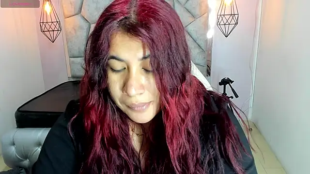 Addyy 02 online show from 5, 4, 2026