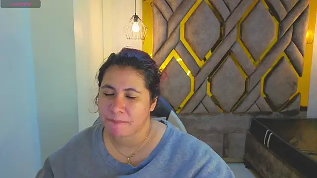 Addyy 02 online show from 23, 11, 2025