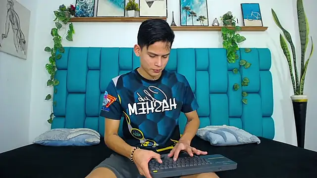 Brian hot online show from 4, 11, 2025