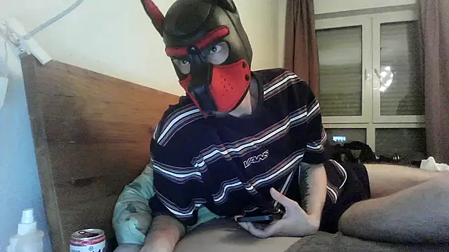 MolleDolle online show from 2, 12, 2025