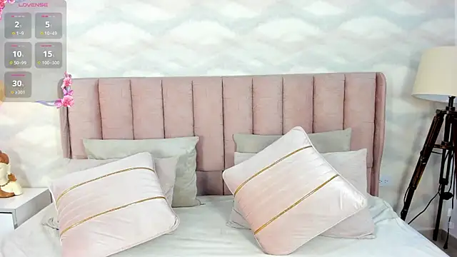 Katya blonde online show from 13, 11, 2025