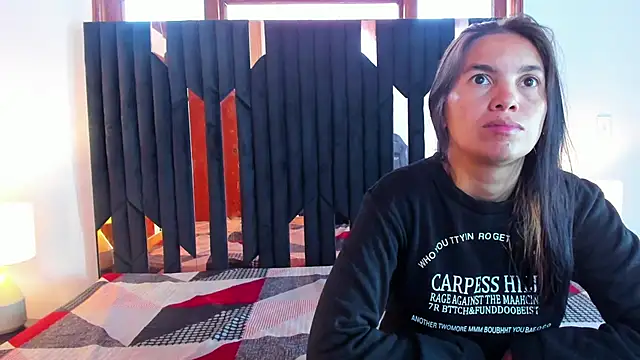 Sofy and Mia online show from 15, 11, 2025