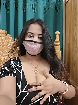 Snapshot of Beauty_Queen_Soniya chatting on 18, 6, 2026 Beauty Queen Soniya online show from 18, 6, 2026