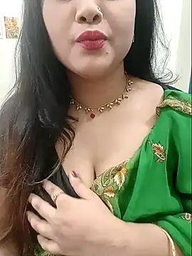 Snapshot of Beauty_Queen_Soniya chatting on 20, 7, 2026 Beauty Queen Soniya online show from 20, 7, 2026