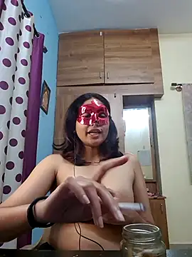 Ishaa Sharmaa online show from 7, 11, 2025