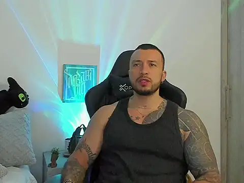 Snapshot of Dave-Max01 chatting on 26, 10, 2025 Dave-Max01 online show from 26, 10, 2025